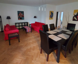 Warsaw, Mokotów - very near SGH, 3 bedrooms +livingroom, 6000 PLN (TOTAL PRICE)